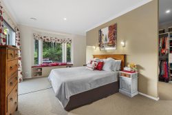 127 Whangaparaoa Road, Red Beach, Rodney, Auckland, 0932, New Zealand