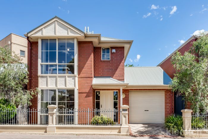 336 The Parade, Kensington SA 5068, Australia