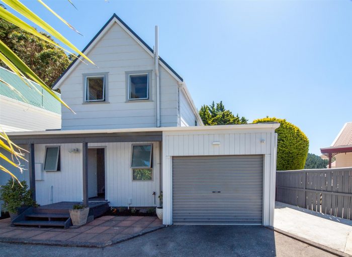 7A Salem Court, Churton Park, Wellington, 6037, New Zealand