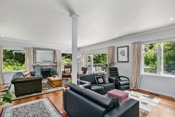 64a Simla Crescent, Khandallah, Wellington, 6035, New Zealand