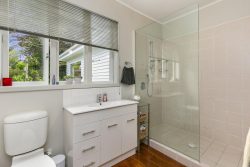 64a Simla Crescent, Khandallah, Wellington, 6035, New Zealand