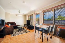 5 Tannock St, Ashmore QLD 4214, Australia