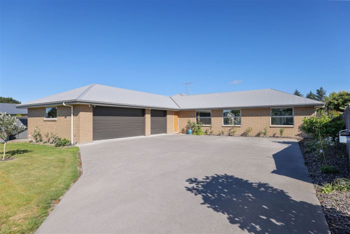 4 Elmwood Grove, Tinwald, Ashburton, Canterbury, 7700, New Zealand