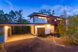 Unit 7/90 Beach Rd, Noosa North Shore QLD 4565, Australia