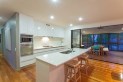 Unit 7/90 Beach Rd, Noosa North Shore QLD 4565, Australia