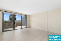 3c/17 Uriarra Rd, Queanbeyan NSW 2620, Australia