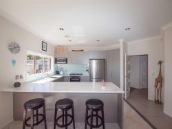 43 Erlestoke Crescent, Churton Park, Wellington, 6037, New Zealand