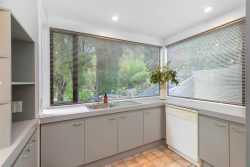 24 Evergreen Place, Sunshine Bay, Queenstown-Lakes, Otago, 9300, New Zealand