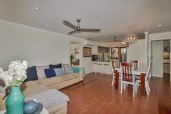 68 Cardigan St, Granville QLD 4650, Australia