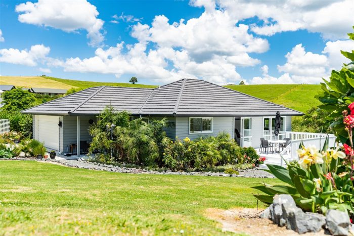 30 Seascape Crescent, Waipu, Whangarei, Northland, 0582, New Zealand