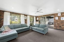 3 Severn Pl, Albion Park NSW 2527, Australia