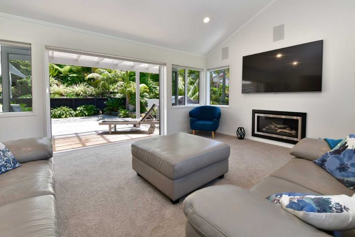 20 Whale Cove, Stanmore Bay, Rodney, Auckland, 0932, New Zealand