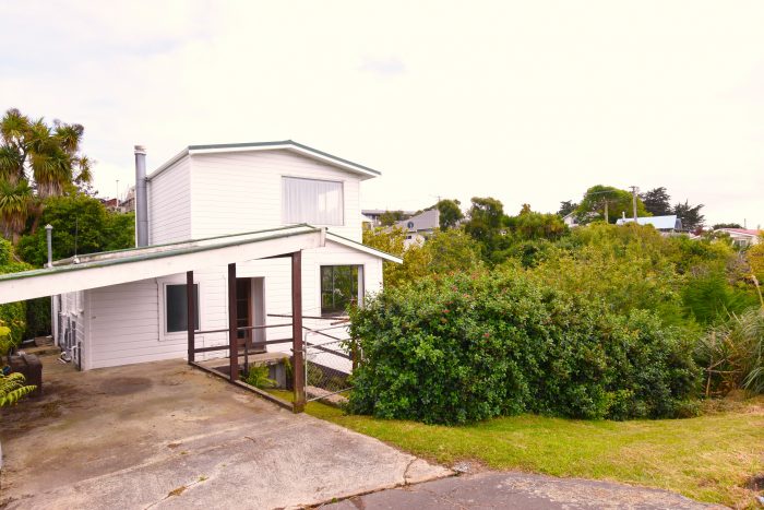 76 Stornoway Street, Karitane, Dunedin, Otago, 9471, New Zealand