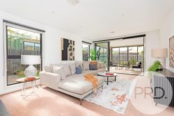 15 Volpato St, Forde ACT 2914, Australia