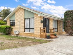 Unit 1/12 Weemala Ct, Mount Nelson TAS 7007, Australia