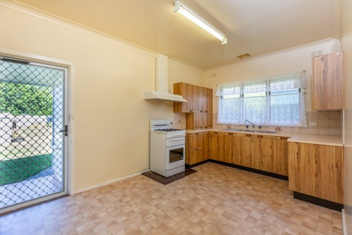 453 Alldis Ave, Lavington NSW 2641, Australia