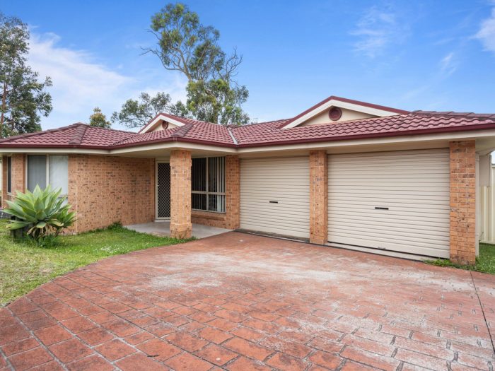 41 Belyando Cres, Blue Haven NSW 2262, Australia