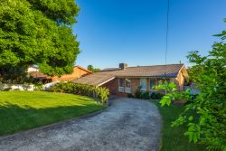 657 Briardale Rd, Lavington NSW 2641, Australia