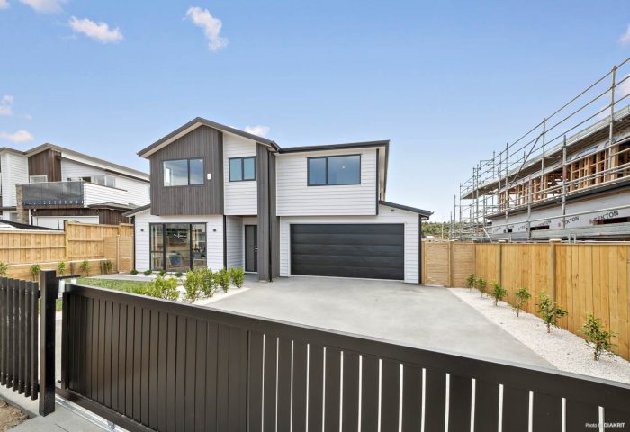 36 Headsail Drive, Long Bay, North Shore City, Auckland, 0792, New Zealand