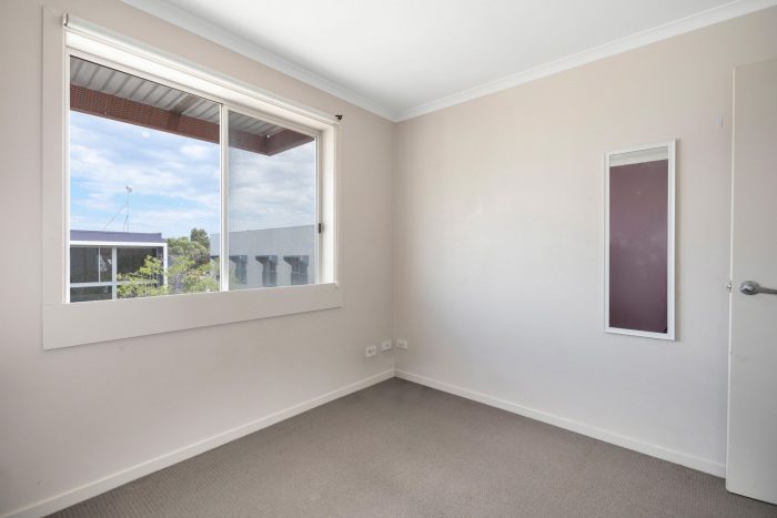 Unit 10/2 Fisher Pl, Mawson Lakes SA 5095, Australia