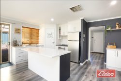 2 Keane Ct, Evanston Park SA 5116, Australia