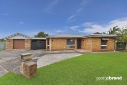 87 Brooke Ave, Killarney Vale NSW 2261, Australia