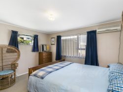 9 Frobisher Street, Island Bay, Wellington, 6023, New Zealand