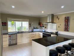 12 Poplar Lane, Collingwood, Tasman, Nelson / Tasman, 7073, New Zealand