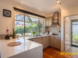 5/451 Riverton Dr E, Riverton WA 6148, Australia