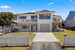 10 Tara Place, Snells Beach, Rodney, Auckland, 0920, New Zealand