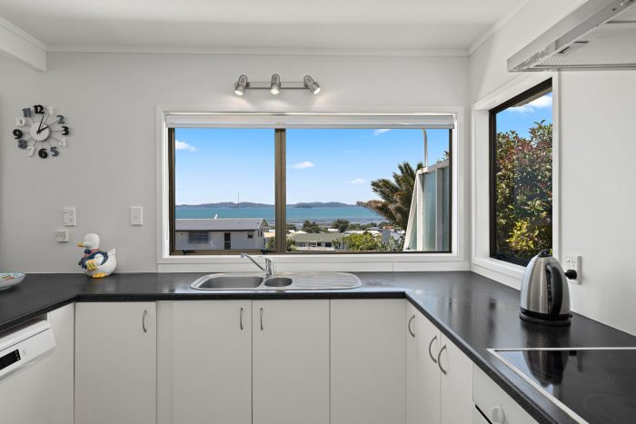 10 Tara Place, Snells Beach, Rodney, Auckland, 0920, New Zealand