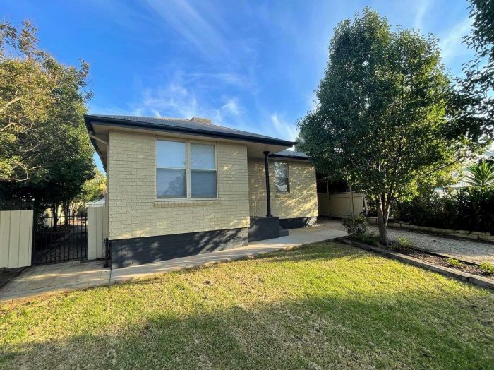 15 Cedar Cres, Griffith NSW 2680, Australia