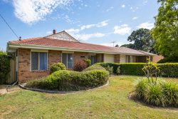 61A Lalor Rd, Kenwick WA 6107, Australia