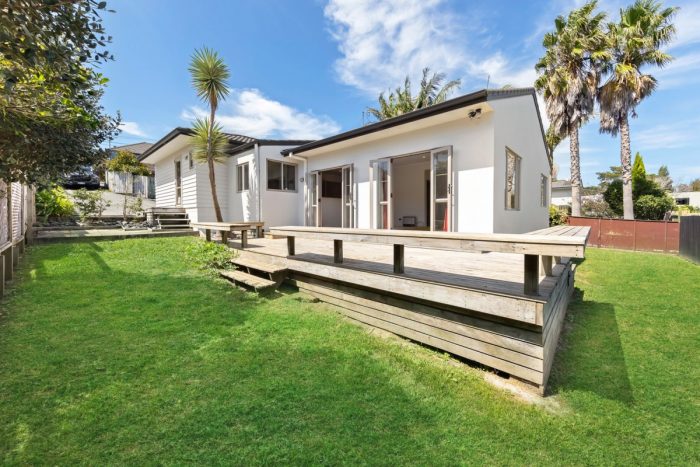 2/270 Forrest Hill Road, Forrest Hill, North Shore City, Auckland, 0620, New Zealand