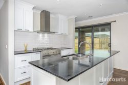 2 Gaston Court, Trafalgar VIC 3824, Australia