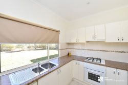 1 Jennerae Dr, Stuart NT 0870, Australia