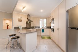 4A Boyle Pl, Morley WA 6062, Australia