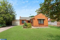 15 Everleigh Rd, Elizabeth Vale SA 5112, Australia