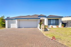 12 Buckland Way, Australind WA 6233, Australia