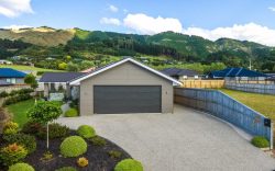 17 Sabine Drive, Tasman, Nelson / Tasman, 7081, New Zealand