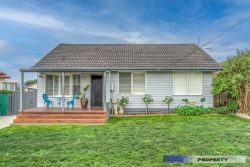 35 Stoddart St, Moe VIC 3825, Australia