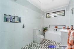 35 Stoddart St, Moe VIC 3825, Australia