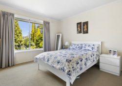 17 Stratton Ave, Lenah Valley TAS 7008, Australia