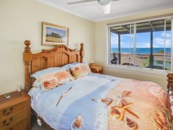 48 Sunset Blvd, Kianga NSW 2546, Australia