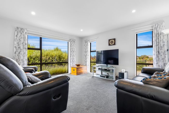 21 Tangy Loch Lane, Broomfield, Christchurch City, Canterbury, 8042, New Zealand