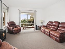 48 Yabbarra Dr, Dalmeny NSW 2546, Australia