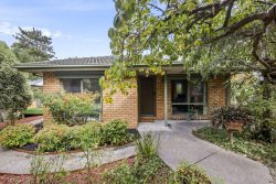 1A Eva Ct, Croydon VIC 3136, Australia