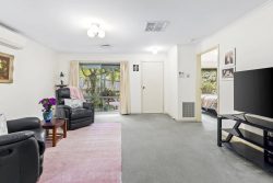 1A Eva Ct, Croydon VIC 3136, Australia