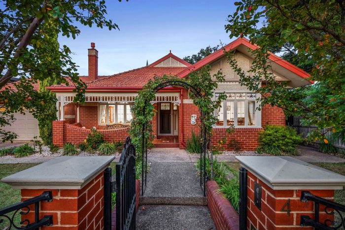 4 Bradshaw St, Essendon VIC 3040, Australia