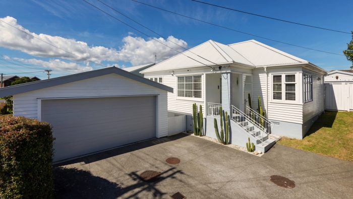 12 Santos Place, Onehunga, Auckland, 1061, New Zealand